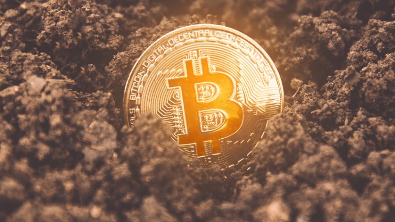 Bitcoin sobe 68% no trimestre, bate demais investimentos e deixa ‘inverno cripto’ no retrovisor