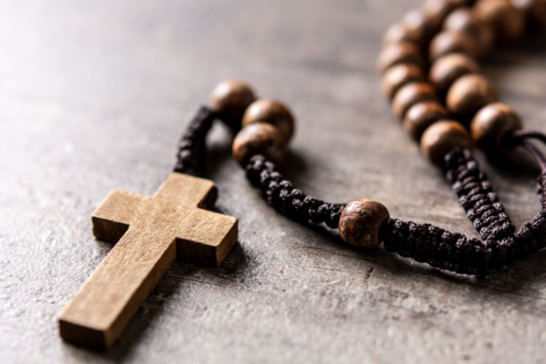 Jose Eduardo de Oliveira e Silva mostra como a família pode viver o Evangelho mesmo diante das pressões e desafios da vida moderna.